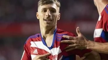 صفقة الكالتشيو.. زاراجوزا ينتقل إلى روما الإيطالي في اللحظات الأخيرة قبل إغلاق القيد